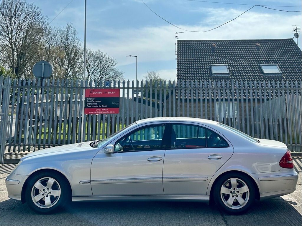 Mercedes-Benz E Class 2.1 E220 Cdi Avantgarde Saloon Silver #4