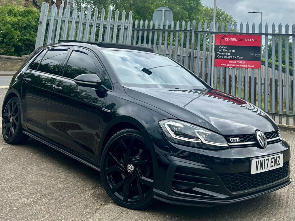 Volkswagen Golf 2.0 Tdi Bluemotion Tech Gtd Hatchback D VN17EWZ Black