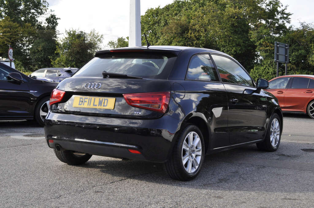 Audi A1 1.6 A1 Se Tdi BF11LWD Black #5