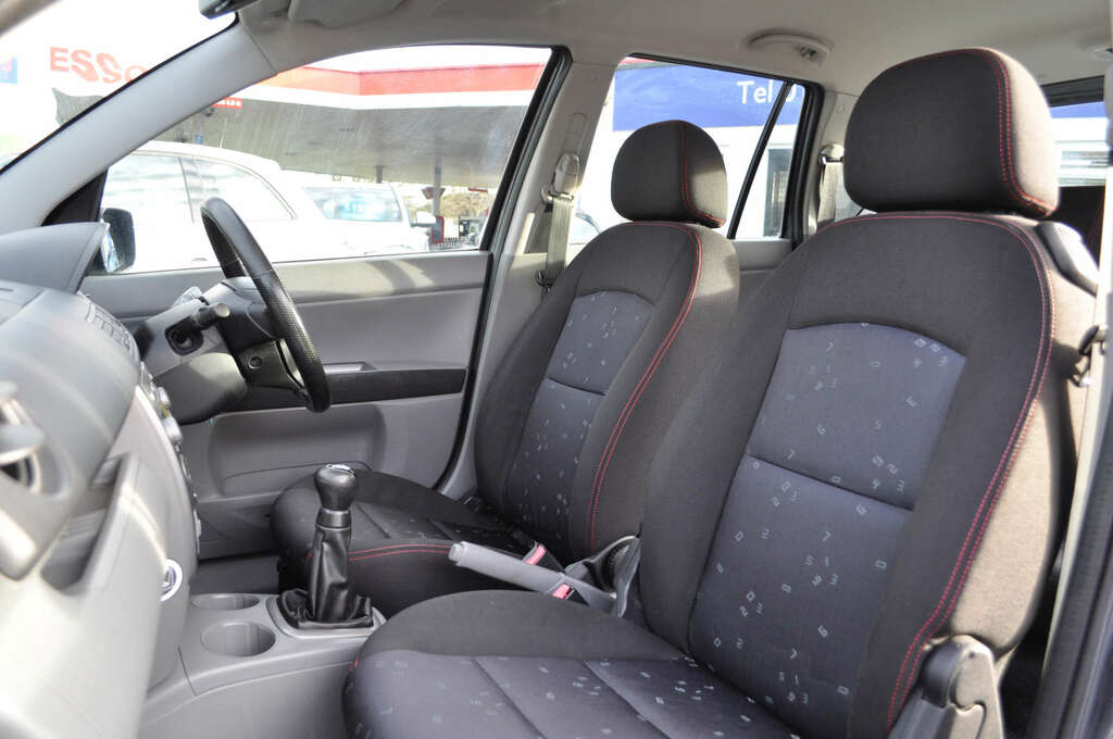 Mazda 2 1.4L Capella Blue #8