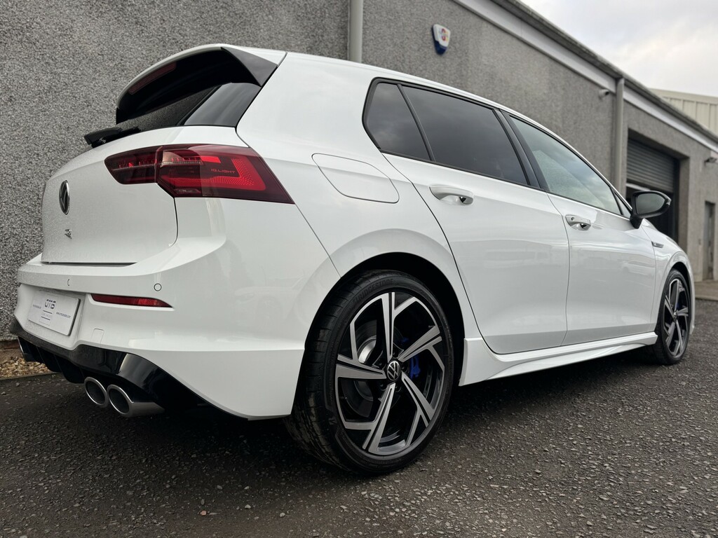 Volkswagen Golf Hatchback 2.0 Tsi R 2024 YE74VWB White #5