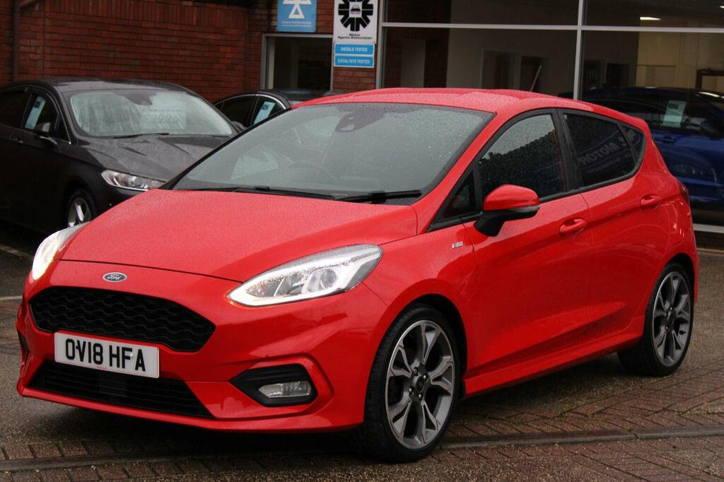 Ford Fiesta Hatchback 1.0T Ecoboost St-line Euro 6 Ss OV18HFA Red #4