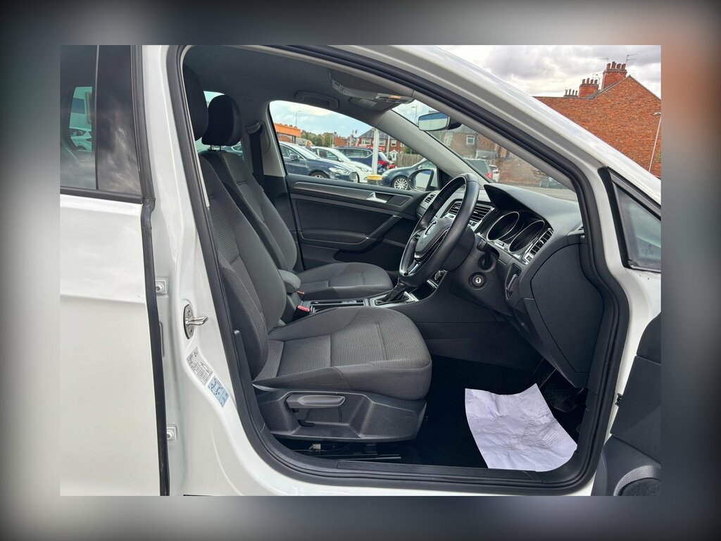 Volkswagen Golf 1.5 Tsi Evo Match Dsg Euro 6 Ss RL19HLH White #3