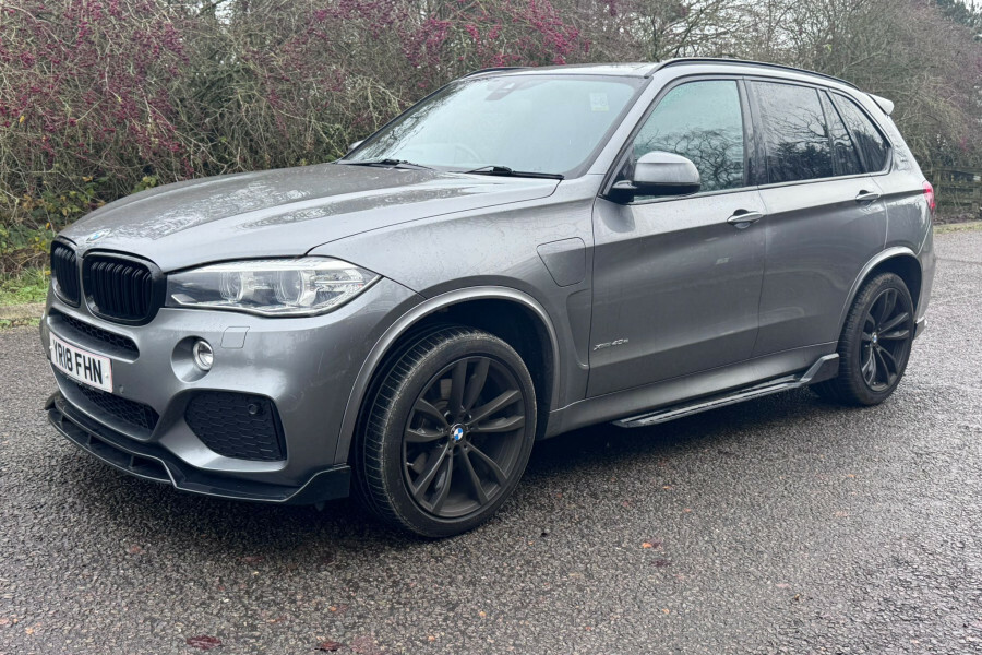 BMW X5 Suv YR18FHN Grey #3