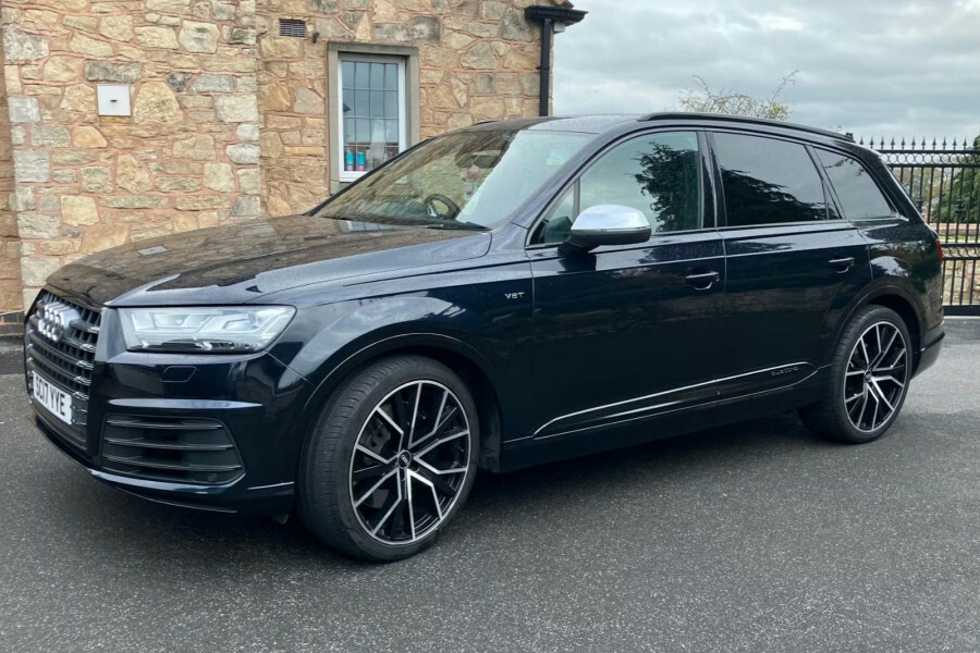 Audi SQ7 Suv Blue