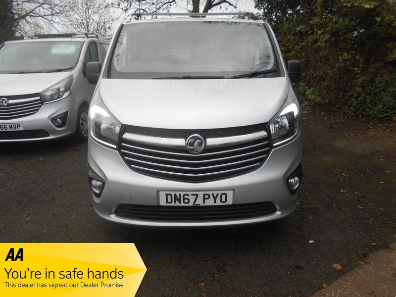 Vauxhall Vivaro 2017 L2h1 2900 Sportive Silver