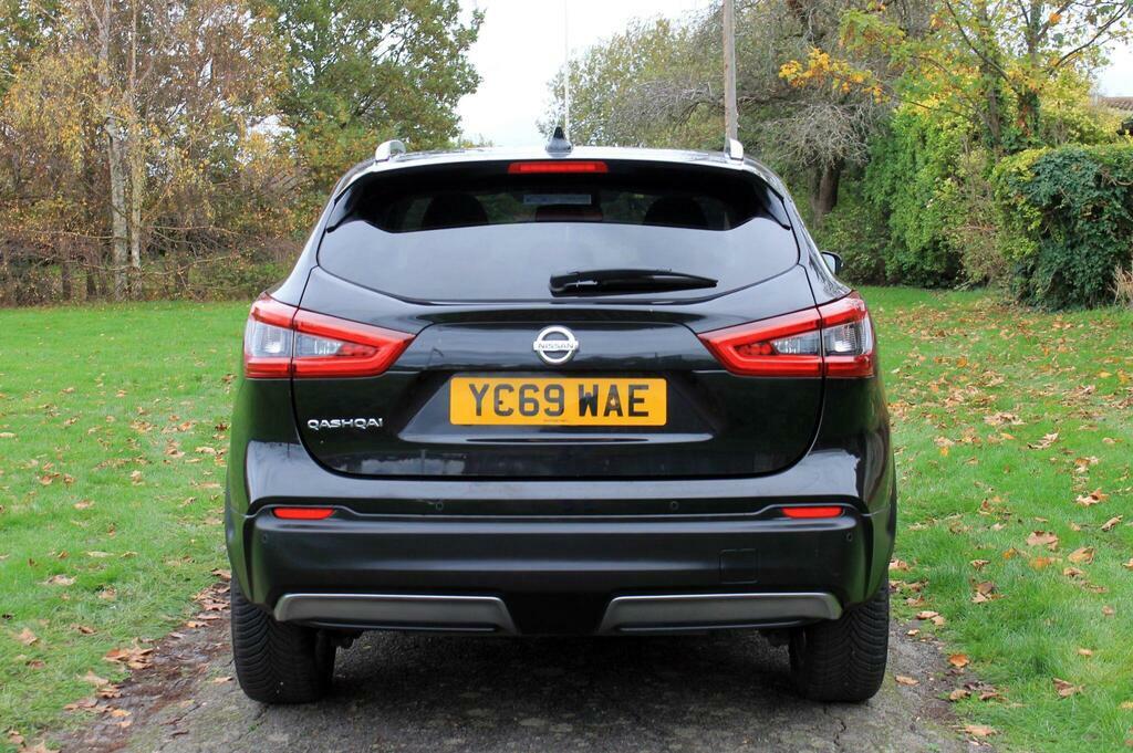 Nissan Qashqai 2019 Nissan Qashqai 1.3 Dig-t N-connecta Suv P Black #4