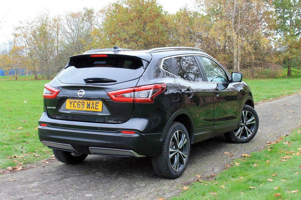Nissan Qashqai 2019 Nissan Qashqai 1.3 Dig-t N-connecta Suv P Black #6