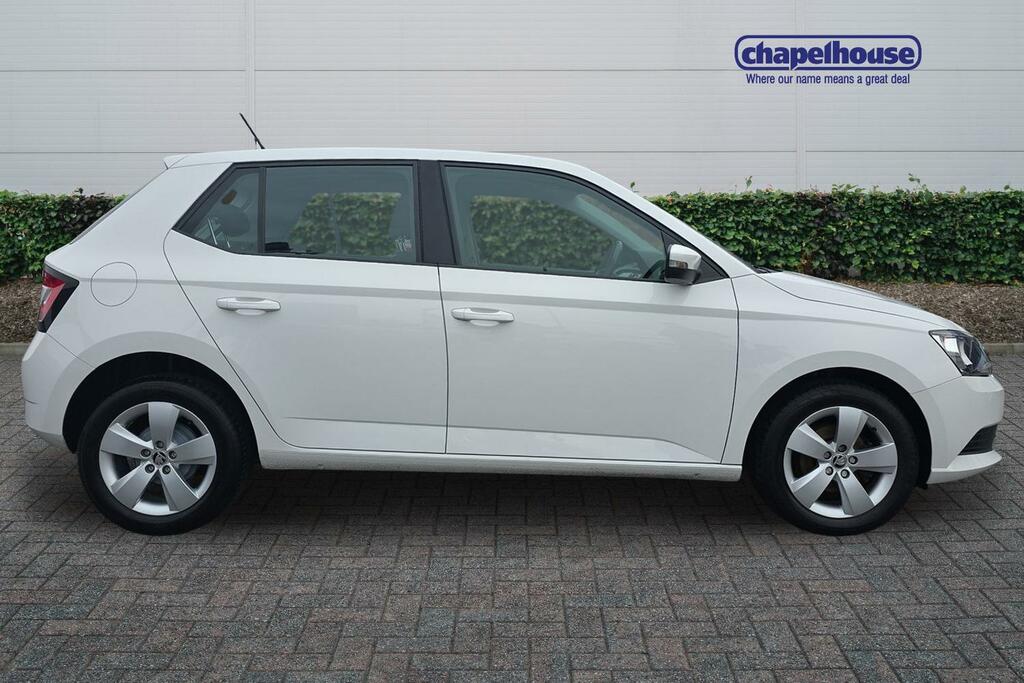 Skoda Fabia Se Mpi 1.0 KO18AOX White #2