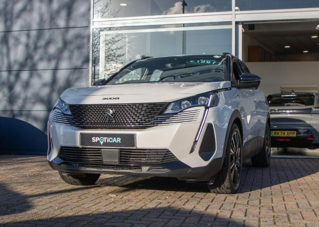 Peugeot 3008 1.6 14.2Kwh Gt E-eat Euro 6 S S YY73LKA White #3