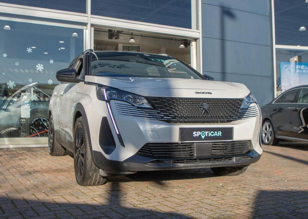 Peugeot 3008 1.6 14.2Kwh Gt E-eat Euro 6 S S YY73LKA White #5