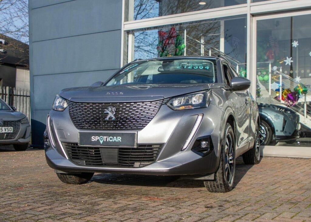 Peugeot e-2008 50Kwh Allure Premium RE71YGA Grey #3