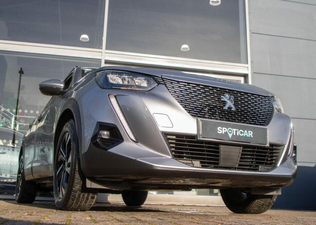 Peugeot e-2008 50Kwh Allure Premium RE71YGA Grey #6