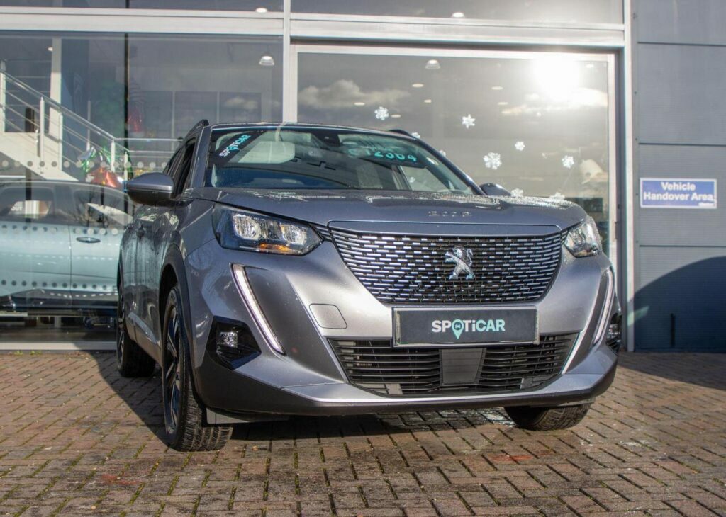 Peugeot e-2008 50Kwh Allure Premium RE71YGA Grey #5