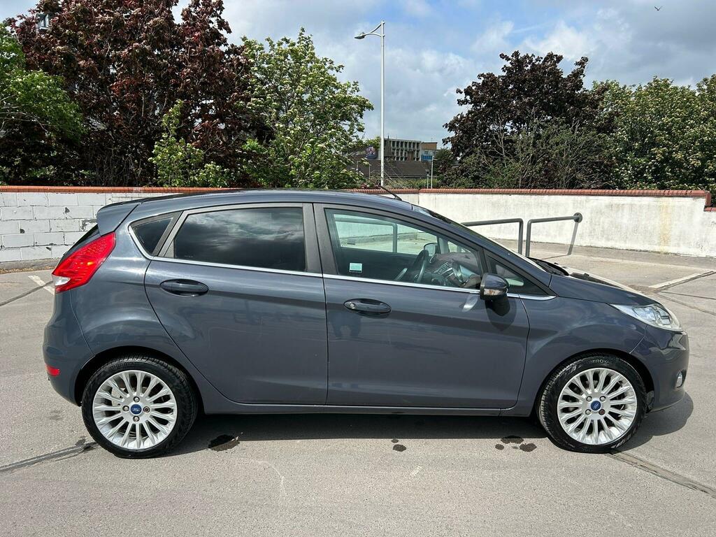 Ford Fiesta 1.4 Titanium  Blue #4