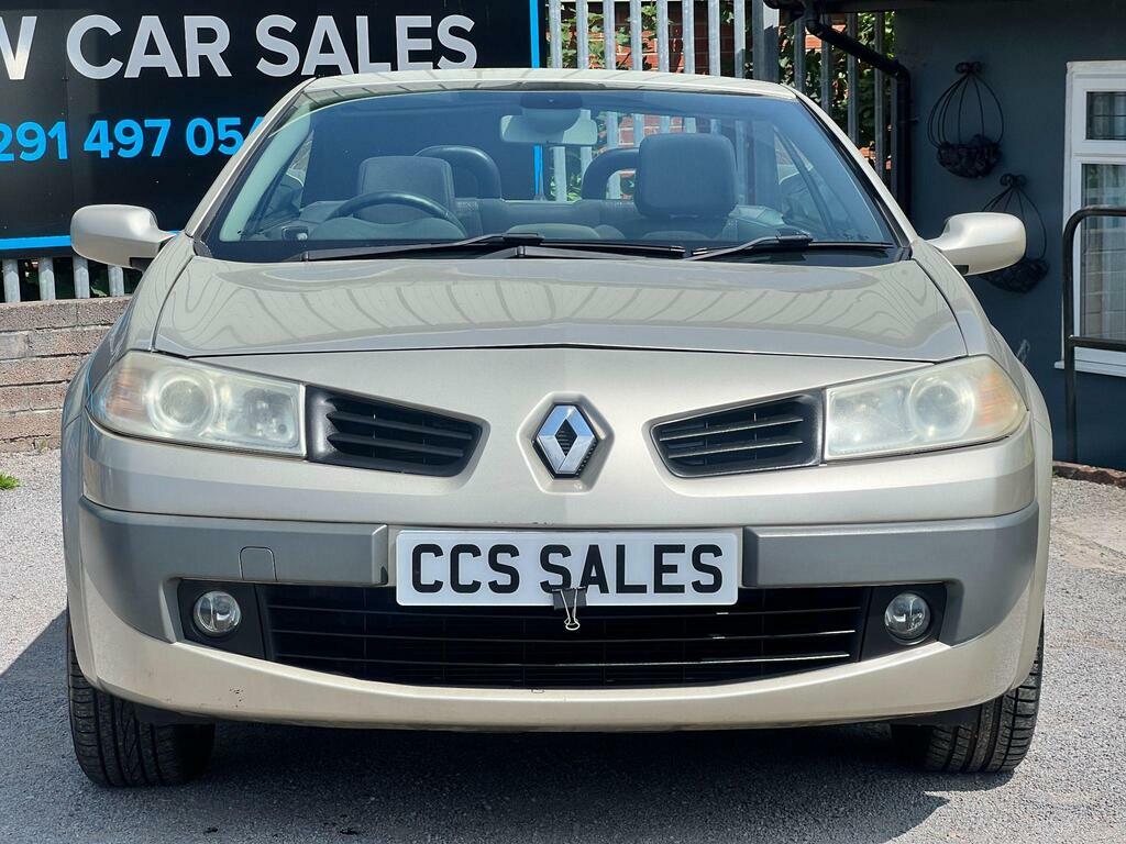 Renault Megane 1.6 Vvt Dynamique Gold #4