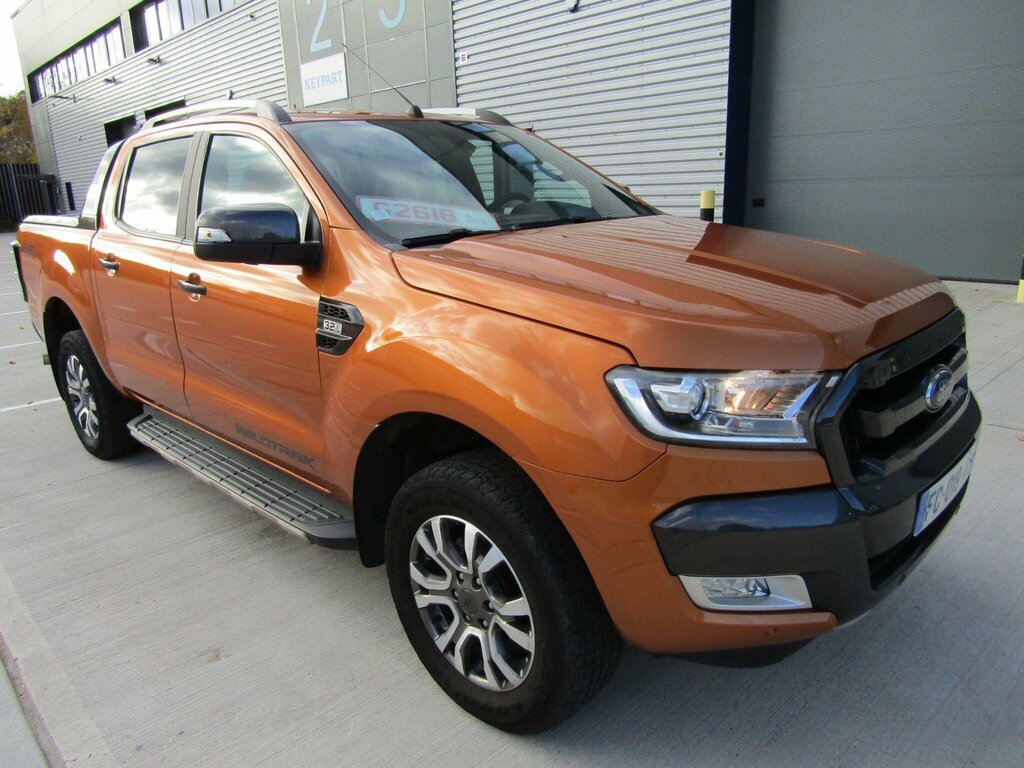 Ford Ranger 3.2 Tdci Wildtrak Pick Up 4X4 Lhd Orange