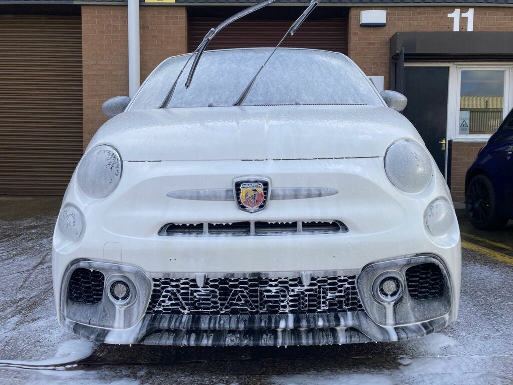 Abarth 595 1.4 T-jet Competizione Hatchback FD22MZL White #4