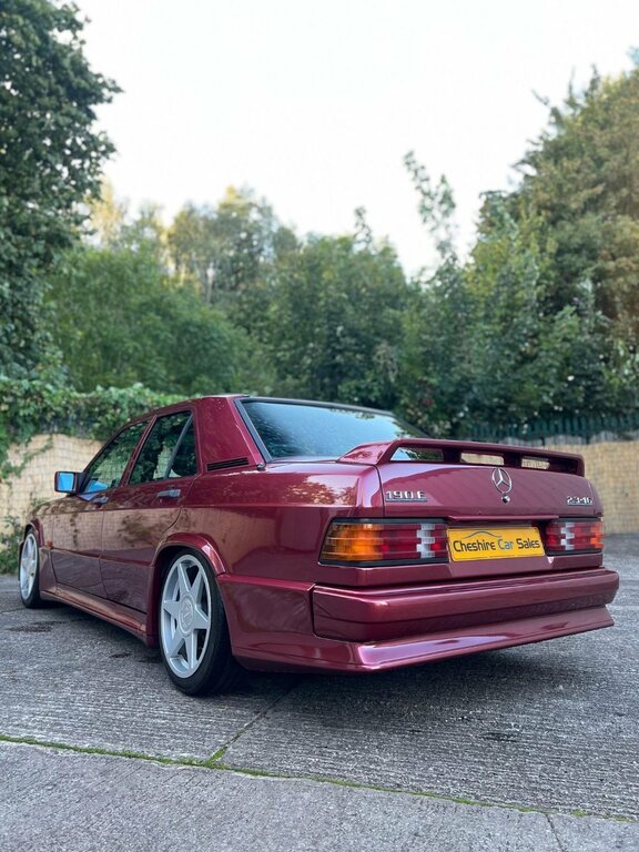 Mercedes-Benz 190 E White #5