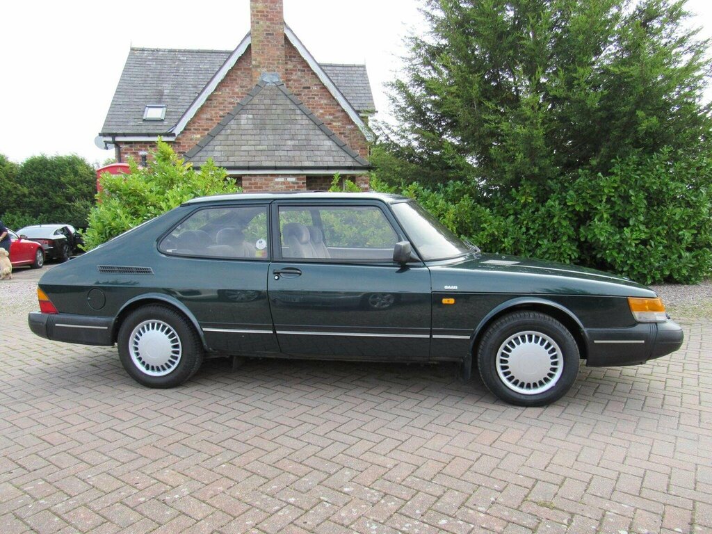 Saab 900 I 16V Green #5