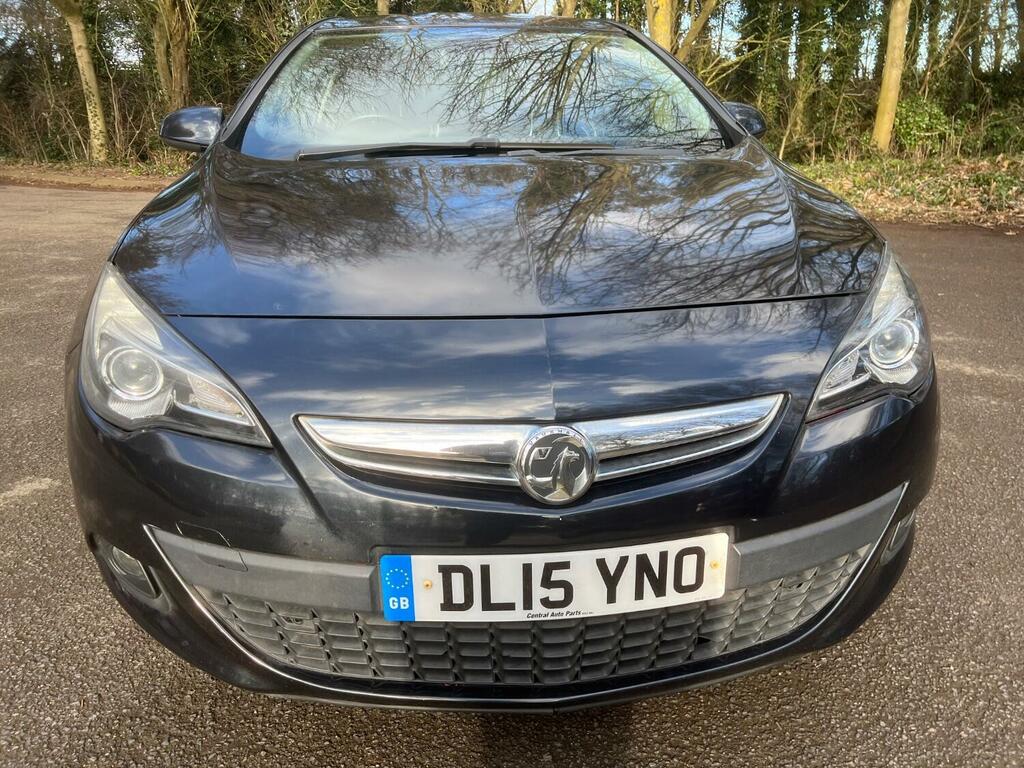 Vauxhall Astra GTC 1.6 Cdti Ecoflex Sri Black #3