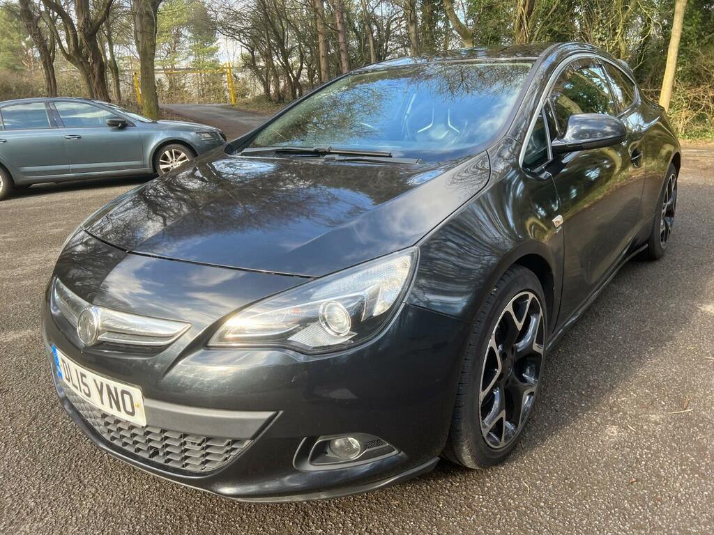 Vauxhall Astra GTC 1.6 Cdti Ecoflex Sri Black #4