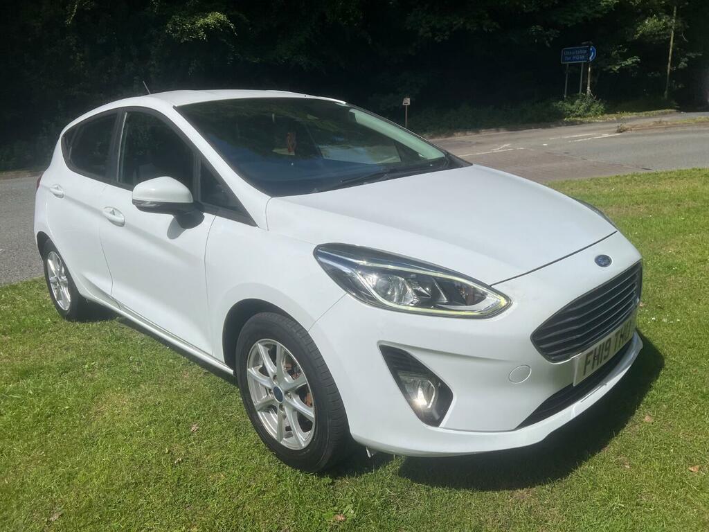 Ford Fiesta 1.5 Tdci Zetec FH19THU White #2