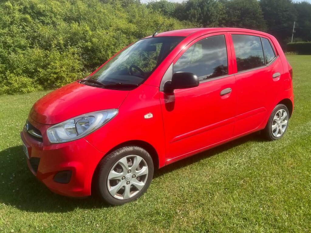 Hyundai I10 1.2 Classic GJ11XZY Red #4