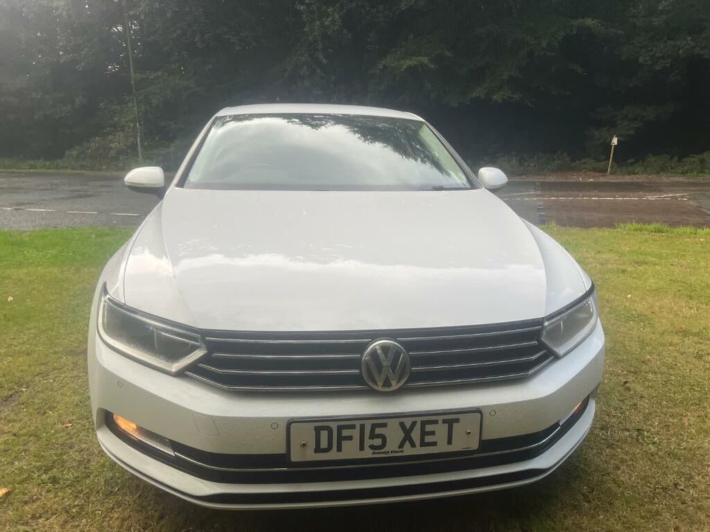 Volkswagen Passat 2.0 Tdi Bluemotion Tech Se Business DF15XET White #3