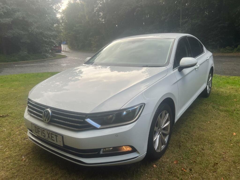 Volkswagen Passat 2.0 Tdi Bluemotion Tech Se Business DF15XET White #4