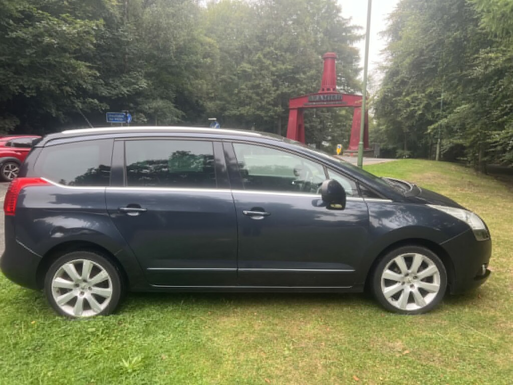 Peugeot 5008 1.6 E-hdi Allure Blue