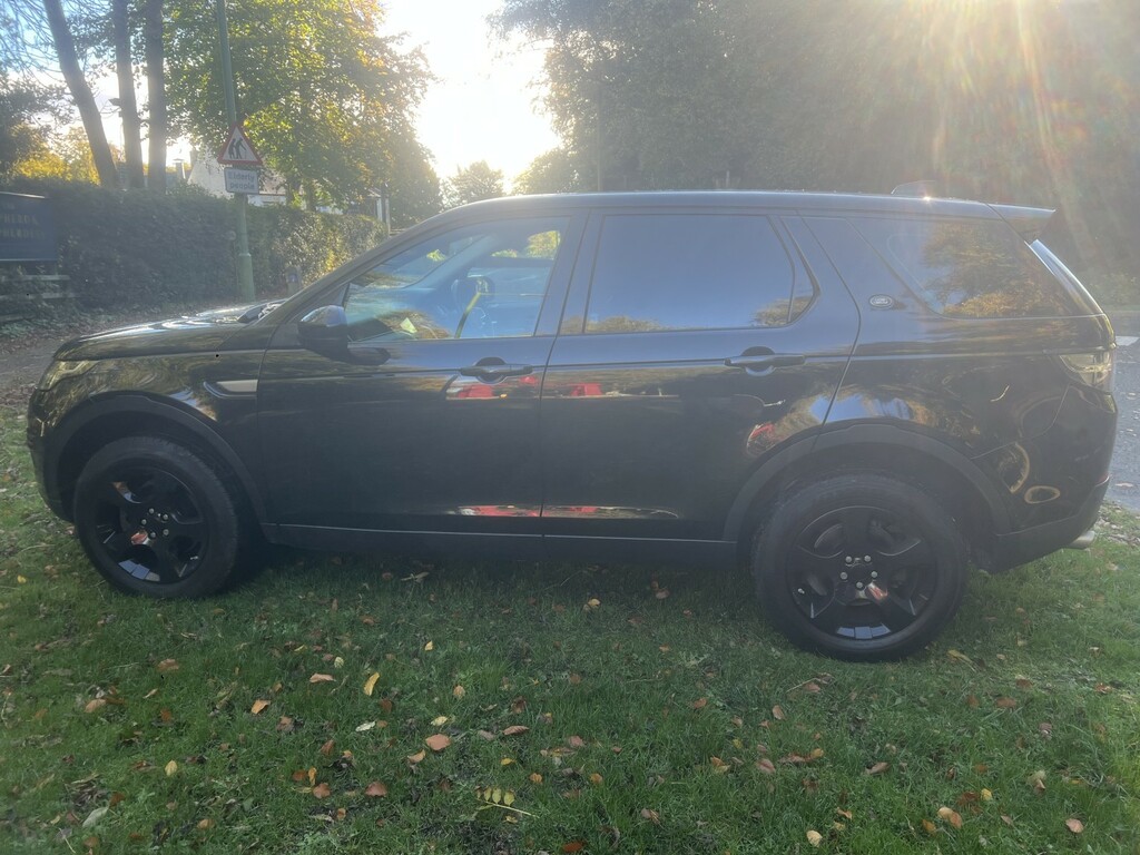 Land Rover Discovery Sport 2.0 Td4 Se BV67WSU Black #6