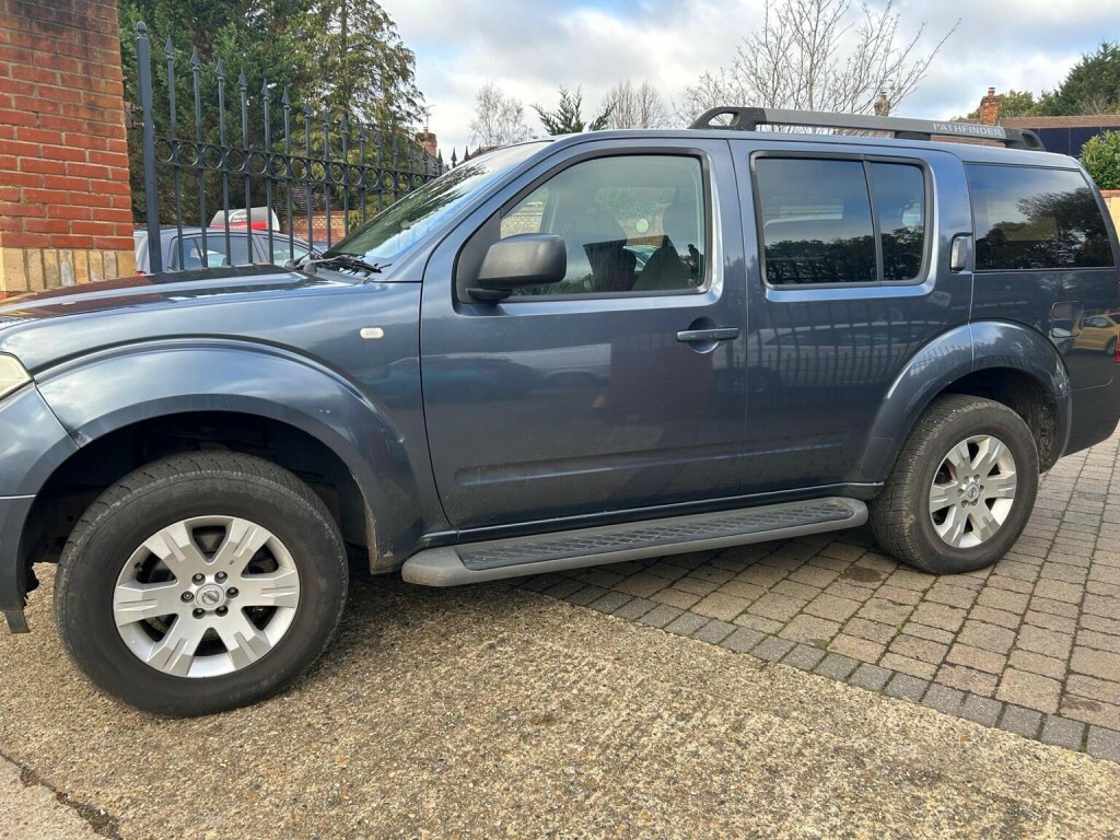 Nissan Pathfinder 2.5 Dci Sve Black #20