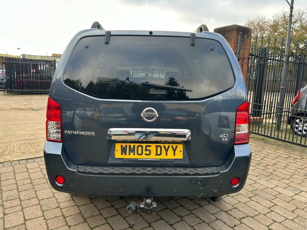 Nissan Pathfinder 2.5 Dci Sve Black #8