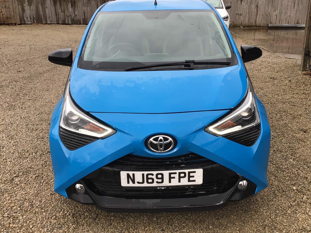 Toyota Aygo X -Trend 1.0 69 Bhp Only 41 714 Mile NJ69FPE Blue #2