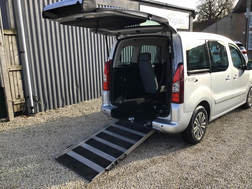 Peugeot Rifter Mpv 201313 Silver #1
