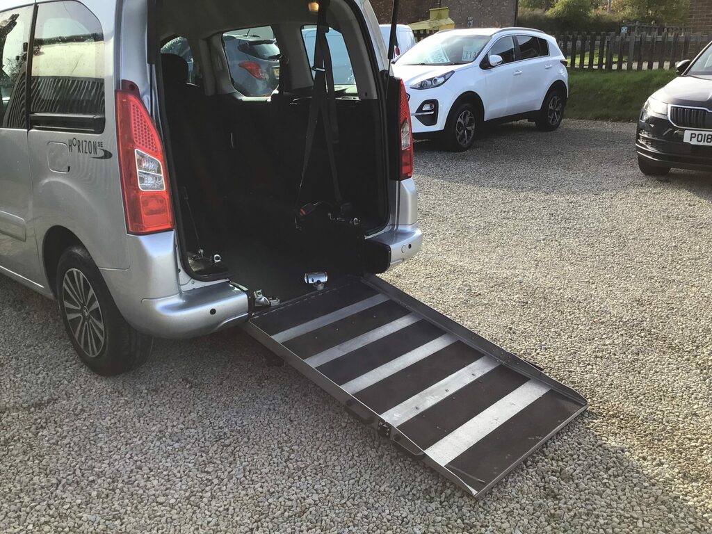 Peugeot Rifter Mpv 201313 Silver #3