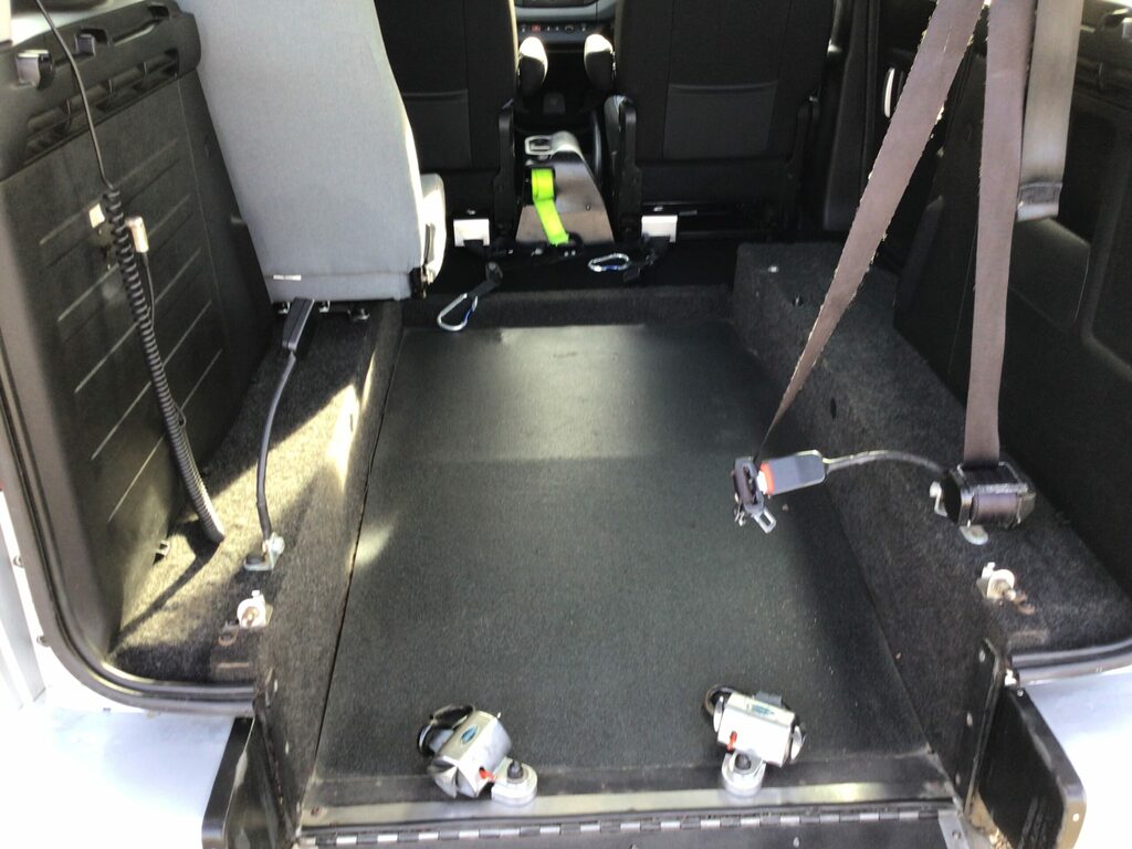Peugeot Rifter Mpv 201313 Silver #4