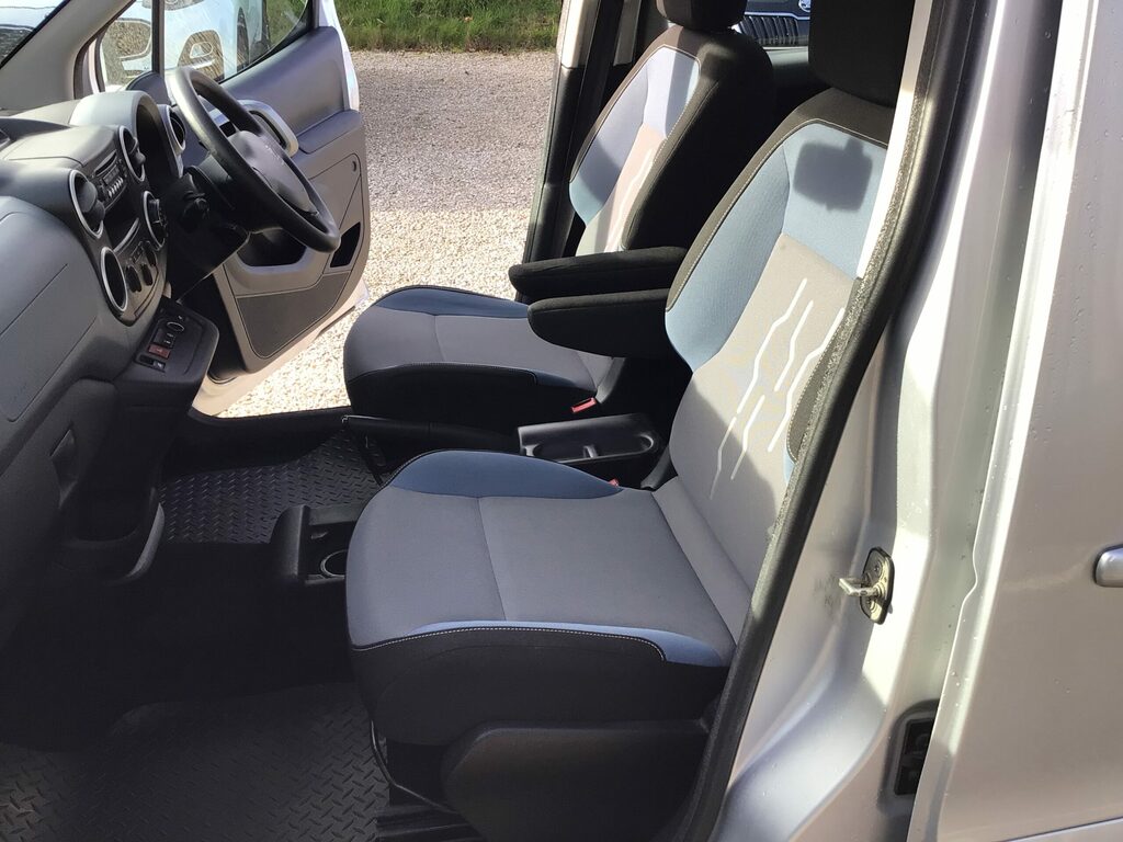 Peugeot Rifter Mpv 201313 Silver #20