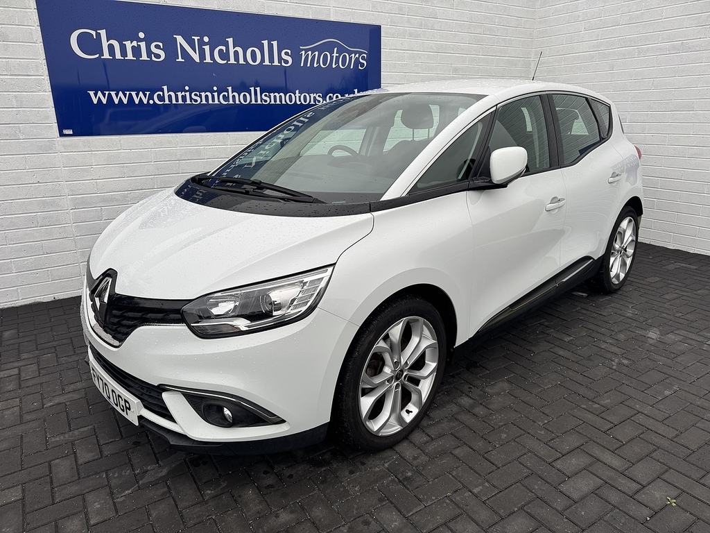 Renault Scenic 1.3 Iconic Tce Black #1
