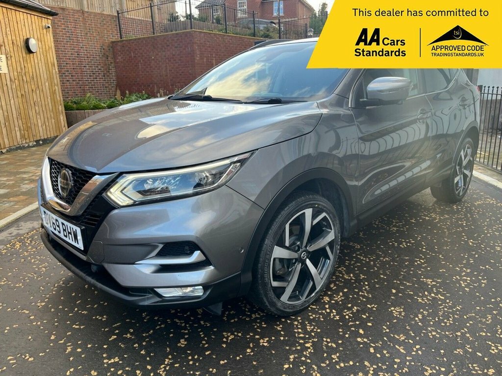 Nissan Qashqai 1.3L Tekna DV69BHW Grey #2