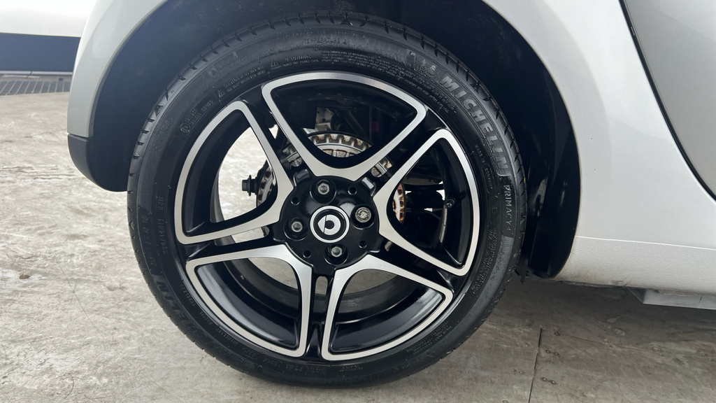 Smart Fortwo Cabrio Exclusive Silver #26