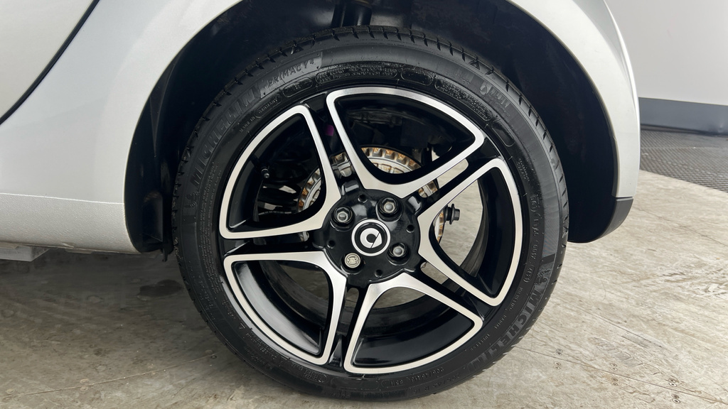 Smart Fortwo Cabrio Exclusive Silver #25