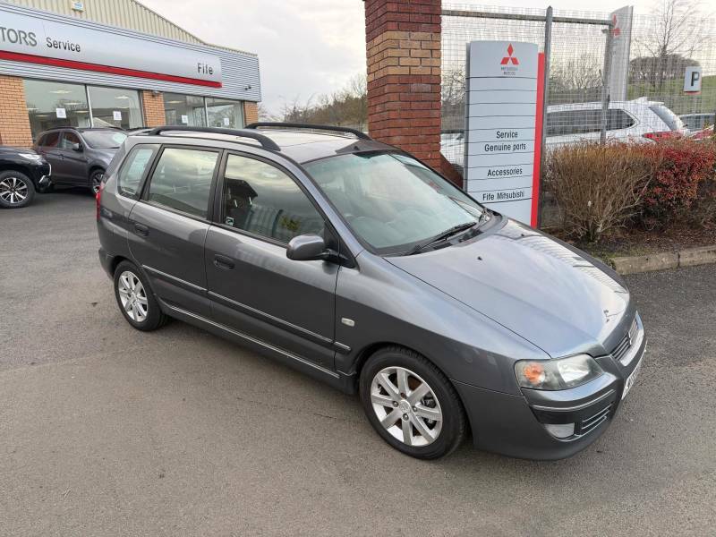 Mitsubishi Space Star 1.6 Equippe Silver #1