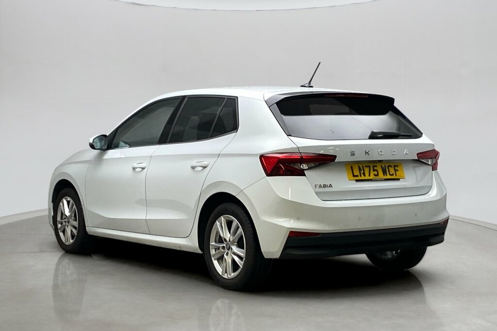 Skoda Fabia Hatch Se L Edition 1.0 Tsi 116 Ps Dsg LN75WCF White #2