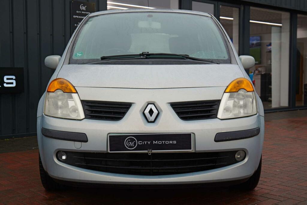 Renault Modus 1.6 16V Privilege Gold #3