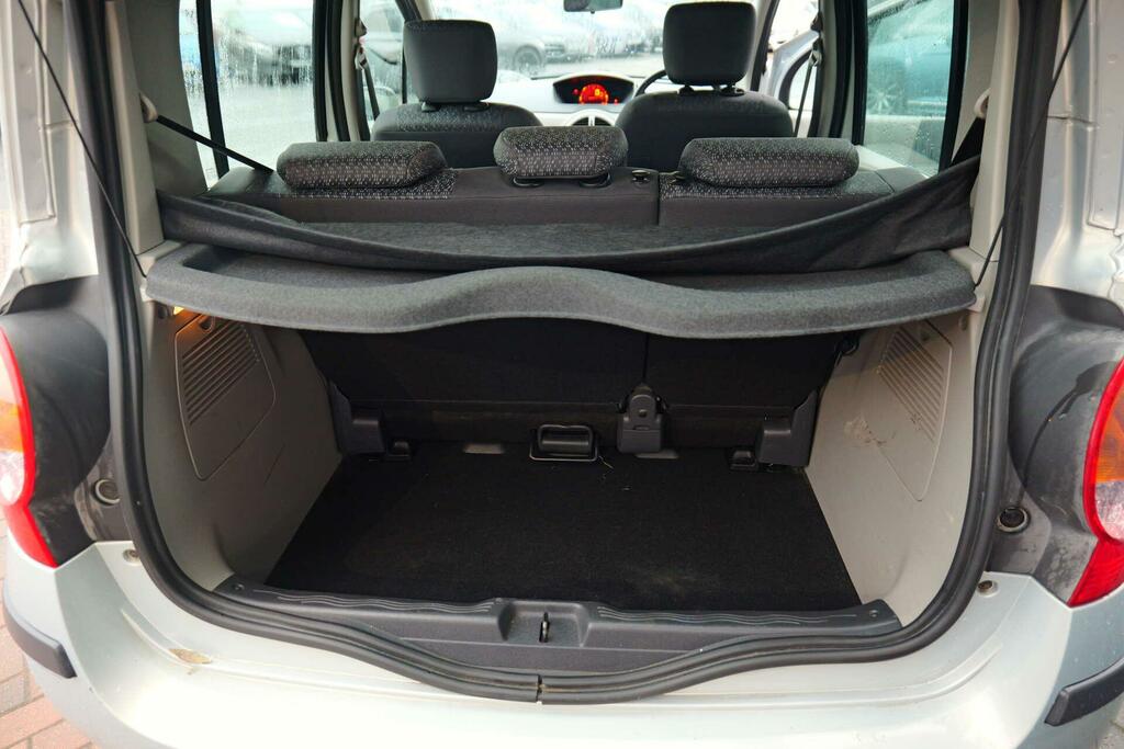 Renault Modus 1.6 16V Privilege Gold #8