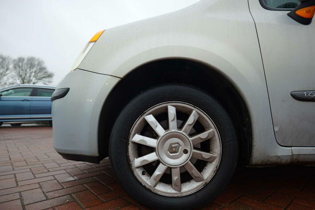 Renault Modus 1.6 16V Privilege Gold #12