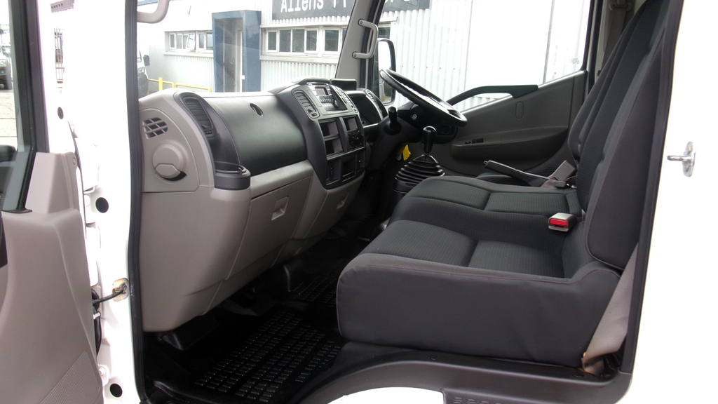 Nissan NT400 Nissan Nt400 2016 White #6