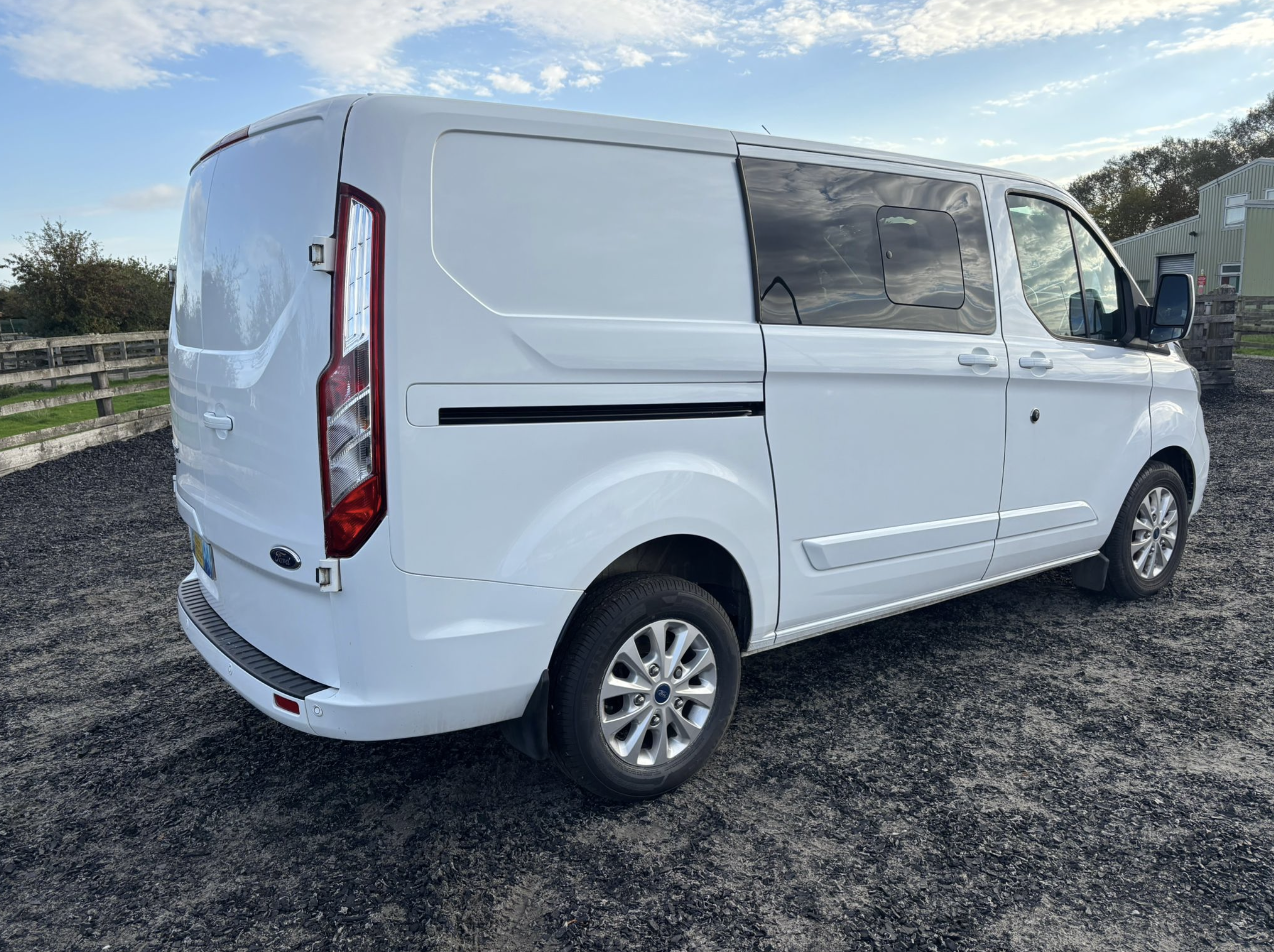 Ford Transit Custom 2.0 300 Ecoblue Limited Crew Van L1, 54,632 Miles #5